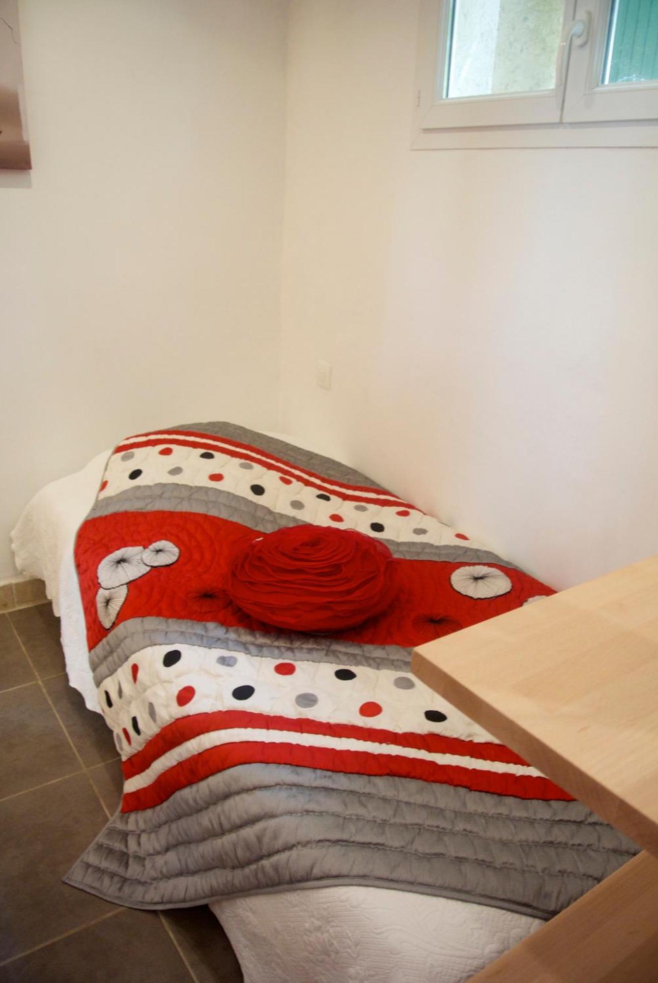 Hôtel Les Mimosas Bormes-les-Mimosas Habitación foto